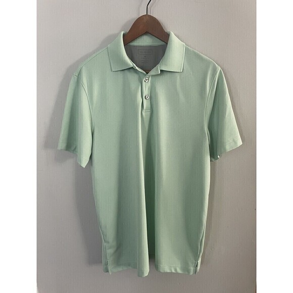 Van Heusen Classic Fit Polo Shirt Size Medium Pastel Green 100% Polyester - Picture 1 of 4